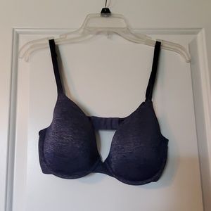 Victoria's Secret T-shirt Bra